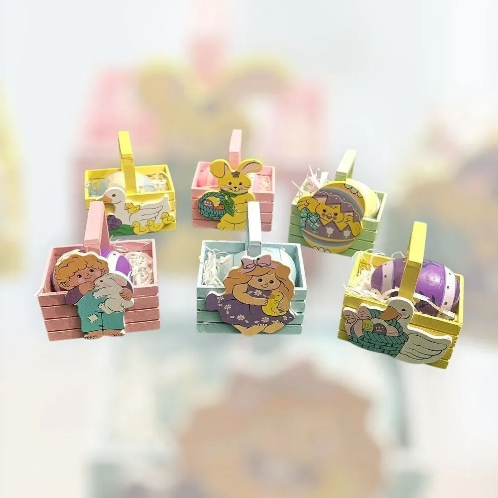 Vintage 1980s Mini Wooden Easter Baskets – Set of 6
